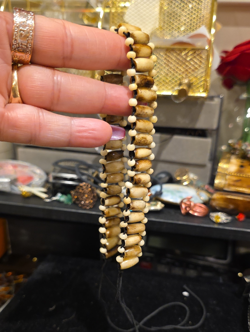 Vintage Cream and Brown Bead Bracelet